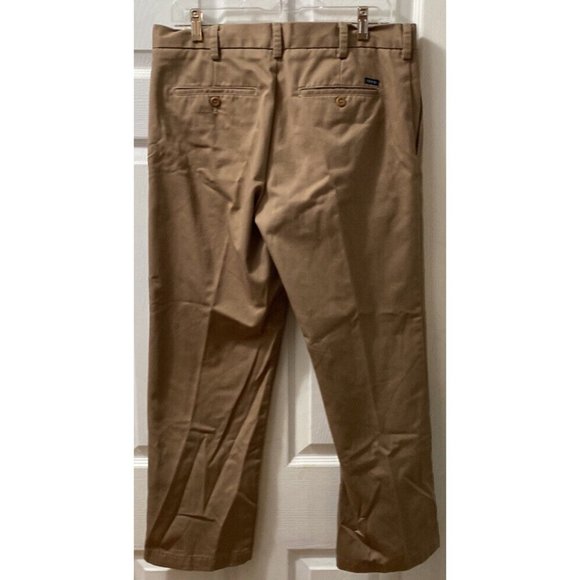IZOD American Chino Mens Pants Size W34 x L30 Cotton Slacks Dark Tan EUC - Picture 5 of 5